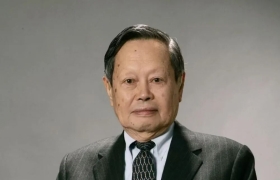 杨振宁去世