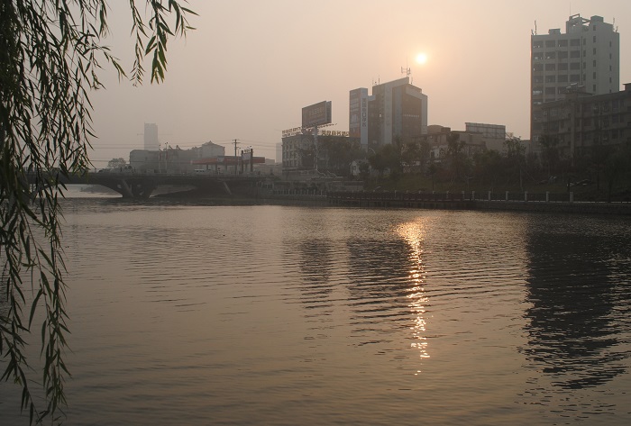 2eabab9fff743df0f0cabb2486f86de4.jpg